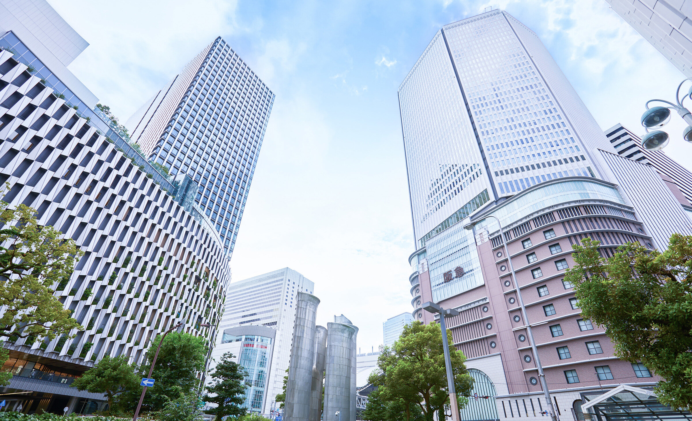 Creating Communities Full of Life.
Commercial facilities, offices, etc.